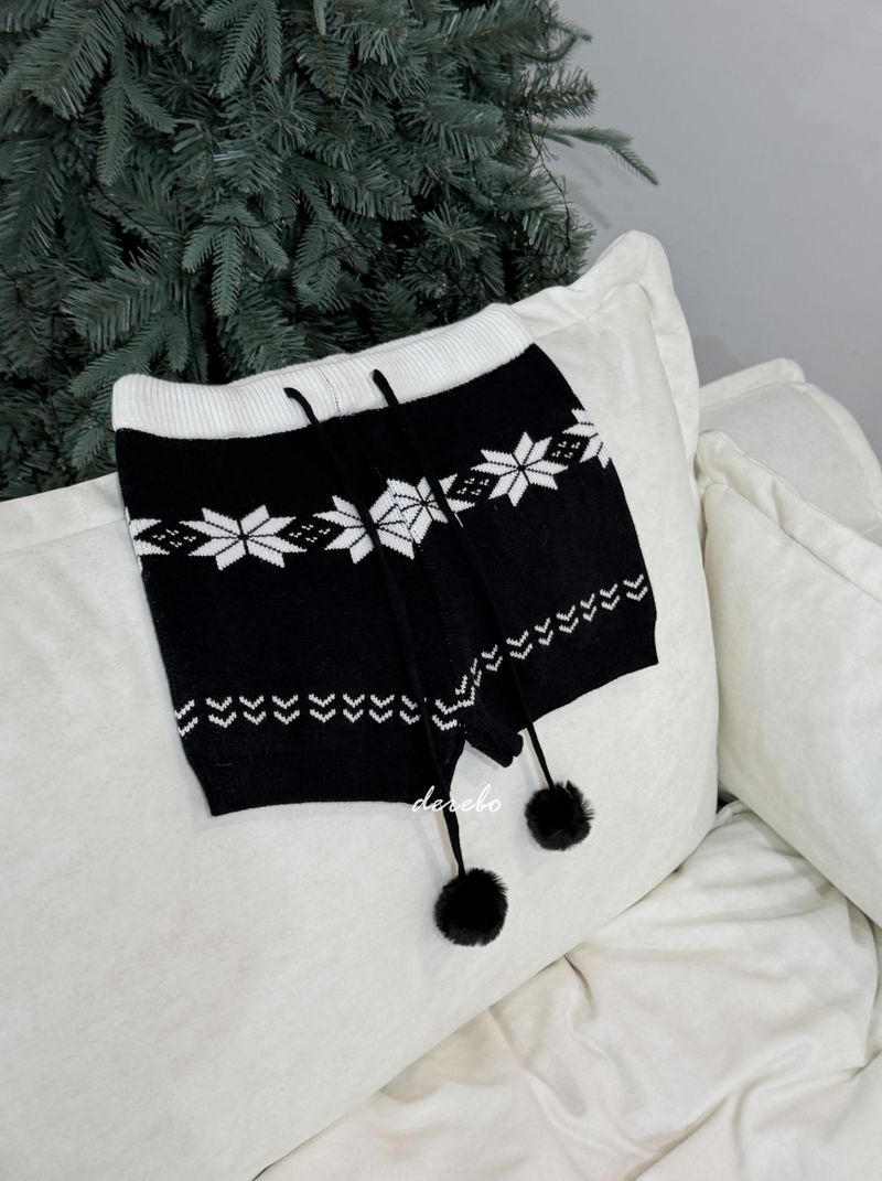 Graphic Knit Shorts