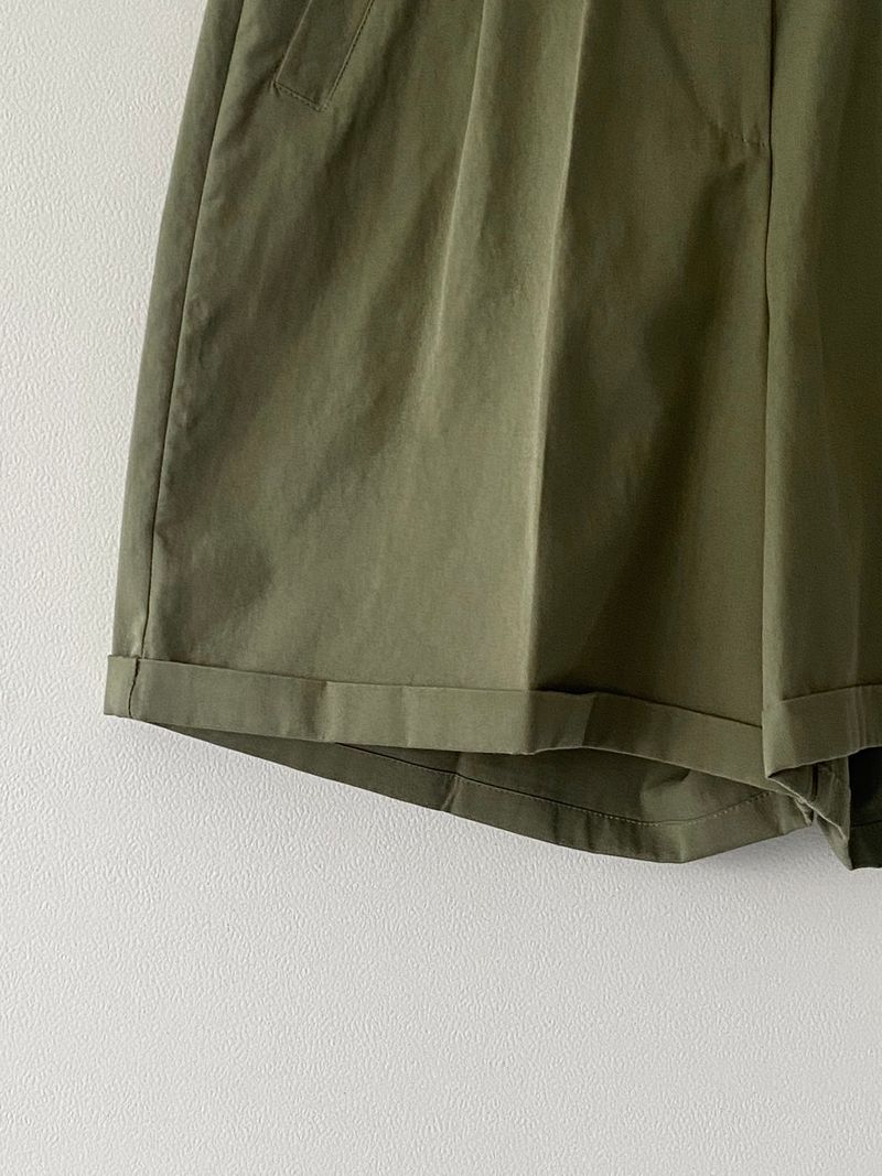 Rollup pintuck mini pants