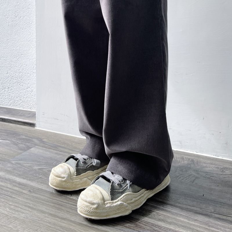 Fine-Rib Corduroy Straight Trousers