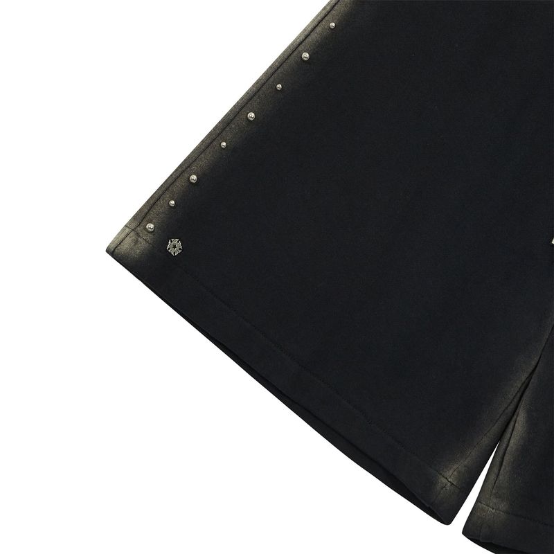 [ULKIN] Bleach Washing Stud Bermuda Sweat Shorts_Black
