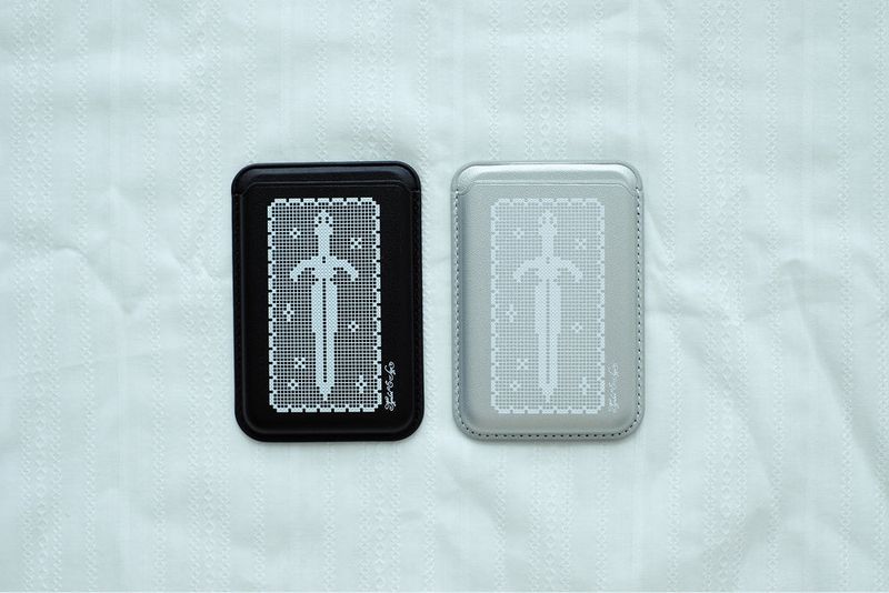 Inner Sword - Silver / Black | MagSafe Wallet