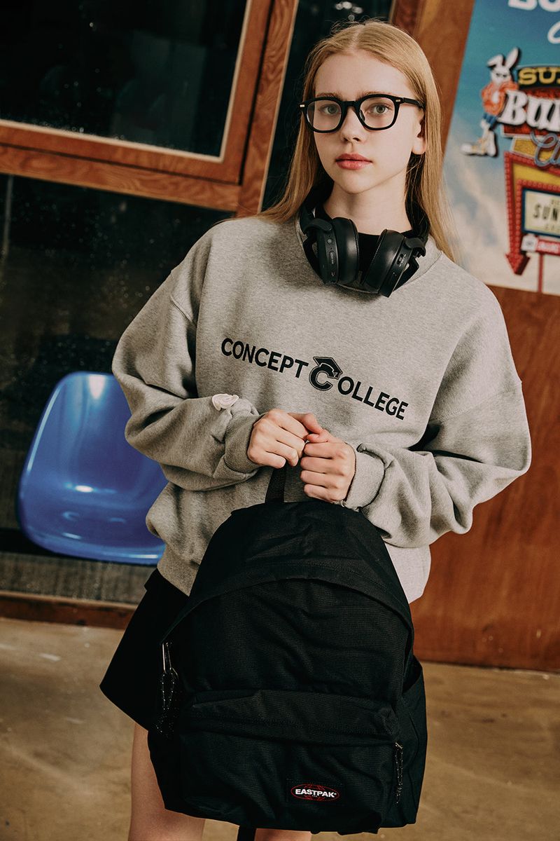 ベーシックラインロゴスウェットシャツ・グレー［ユニセックス］/ Basic Line Logo Unisex Gray Sweat Shirt