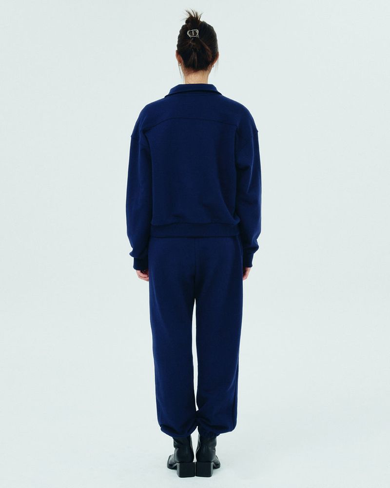 ROMAN TYPO LOGO TRAINING PANTS-NAVY