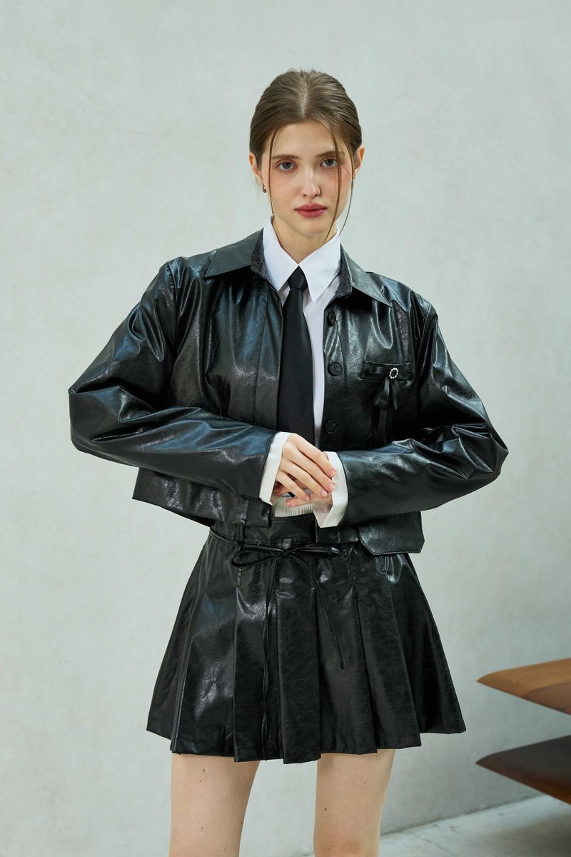 MOLLY LEATHER CROP JACKET / BLACK