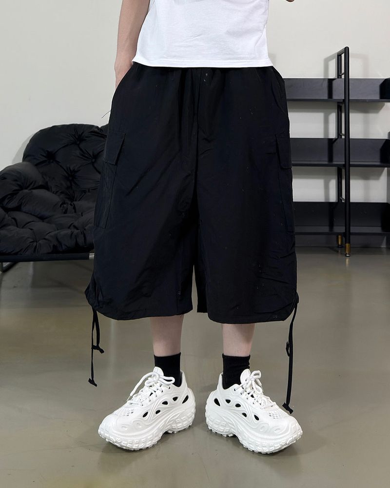 Shuren Shirring Cargo Bermuda Pants