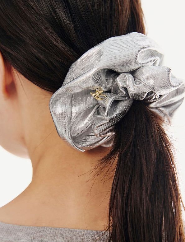 hyeres lor（イエール・ロール）の「26SS★ Colombe d'Or (Y) Metal Ruffle Hair Scrunchie（Hair Accessories）」