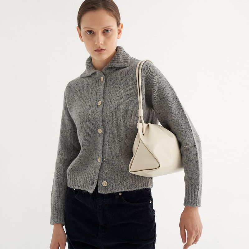 PLEATS SHOULDER BAG_IVORY