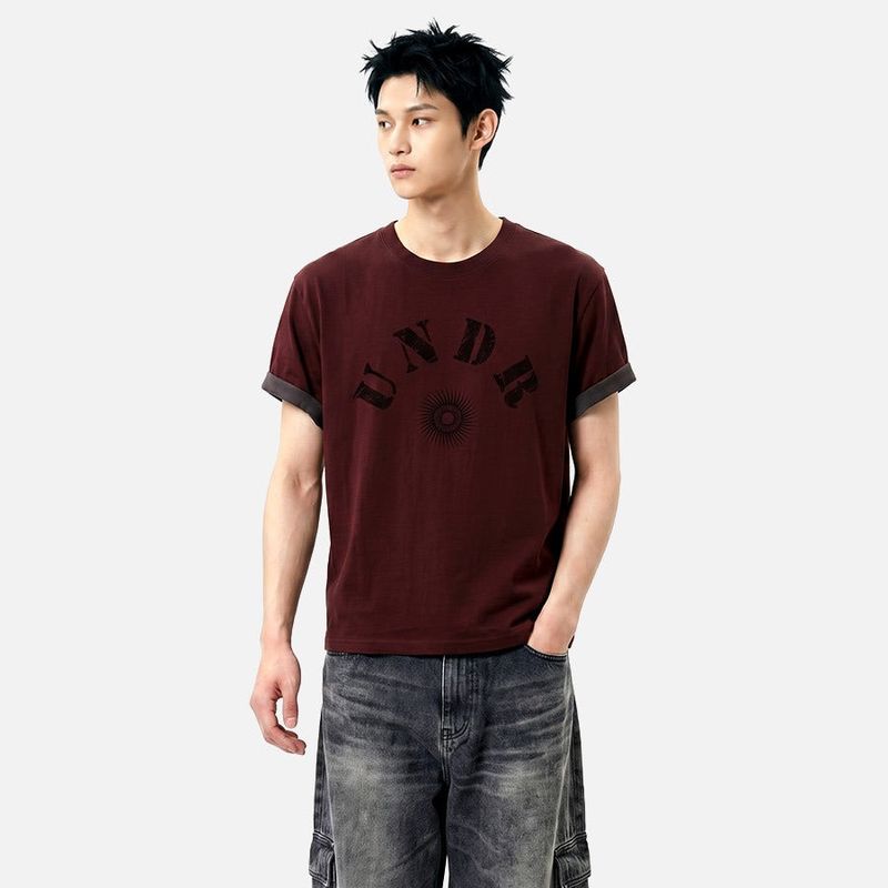 UNDEROFF(アンダーオフ)の「Rolled-Sleeve Cropped Short-Sleeve T-Shirt Crack Solar Burgundy(Tops)」