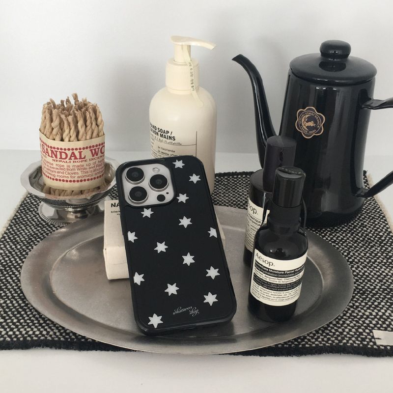 BLACK STAR BUMPER CASE