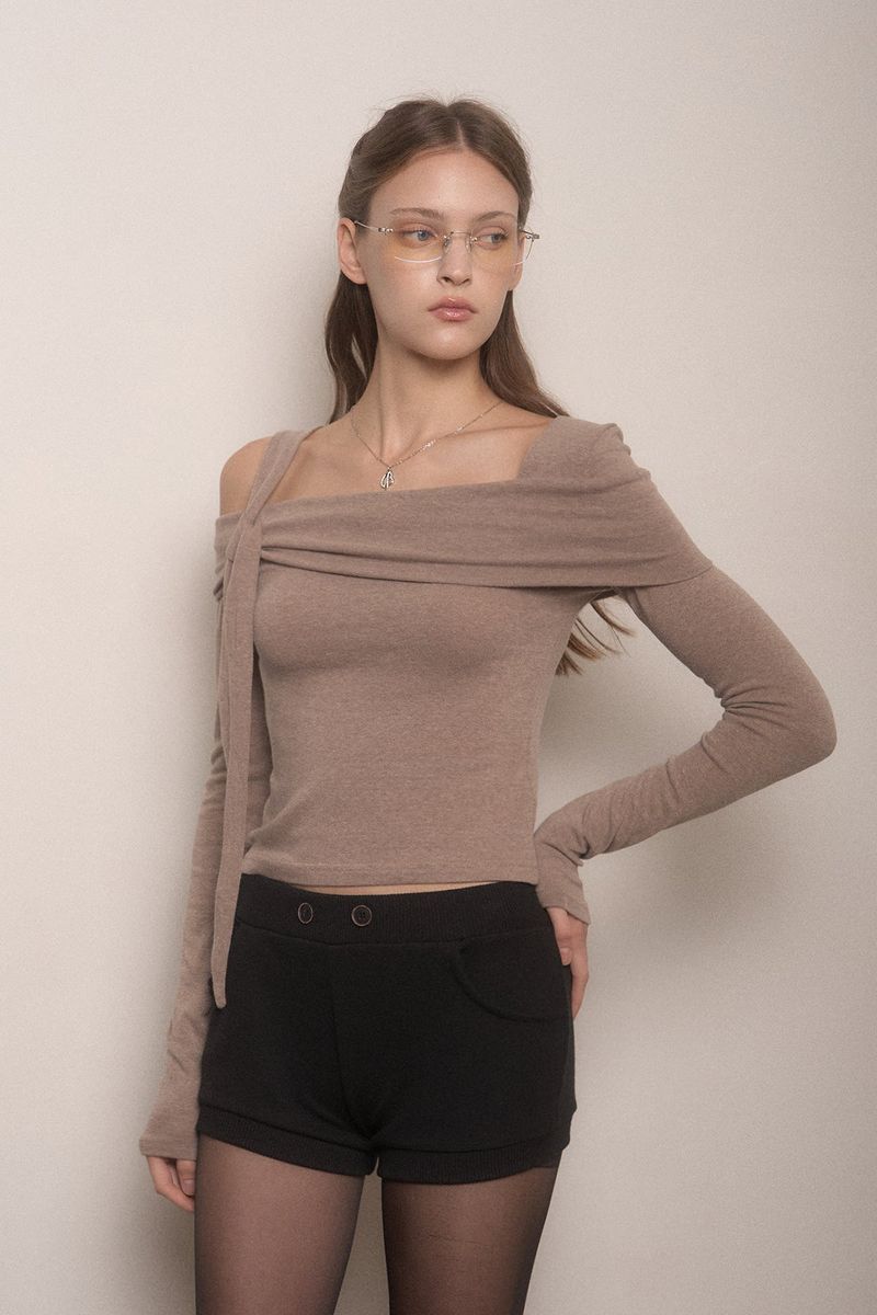 Bellialeu（ベルリアル）の「Joli tie long sleeve（Tops）」