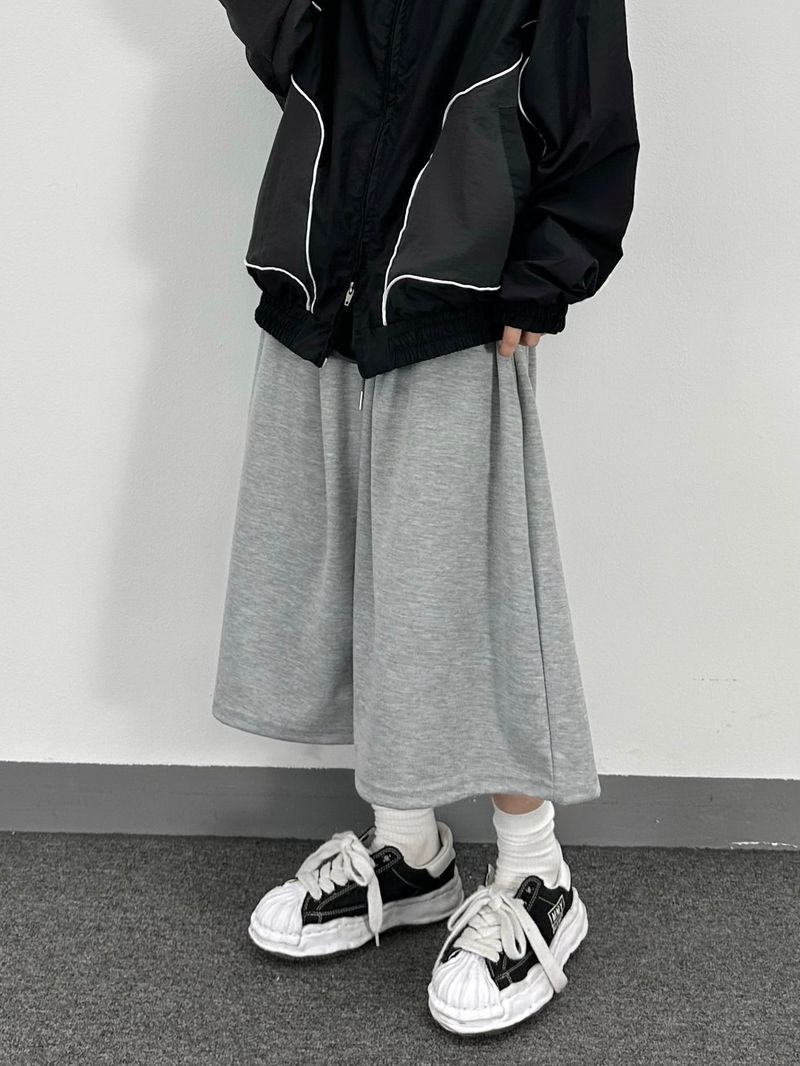 big typo sweat bermuda pants