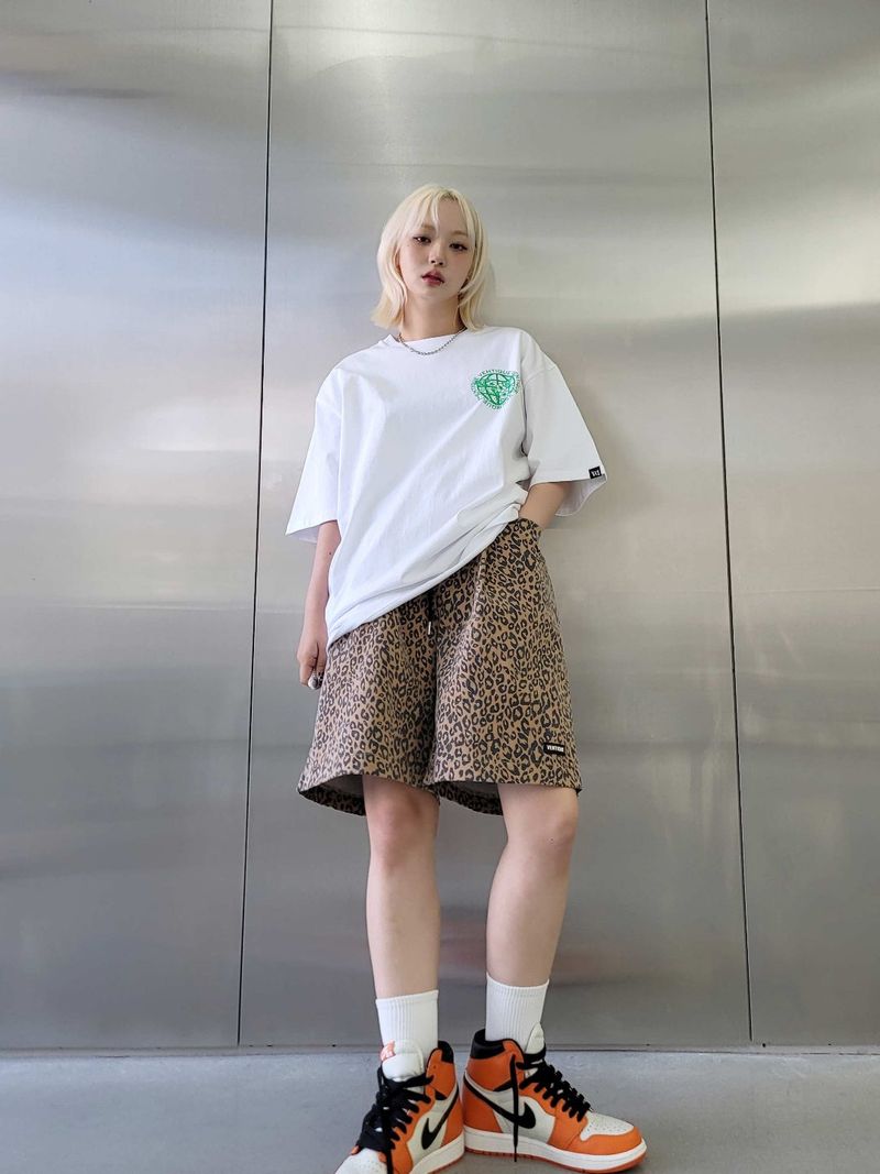 VENTIQUE(ベンティーク)の「VENTIQUE leopard shorts 6color(Pants)」