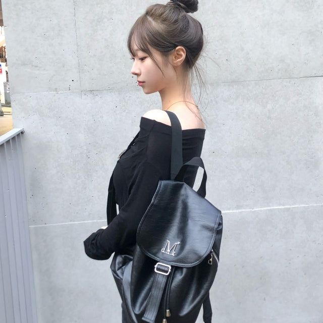 MUTE METAL LOGO LEATHER MINI BACK PACK UNISEX