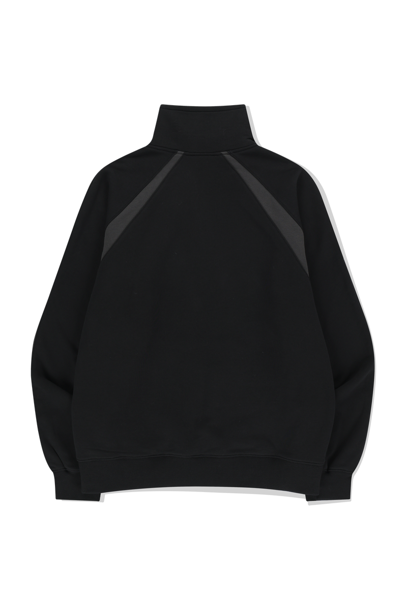 SPORTY HALF ZIP UP