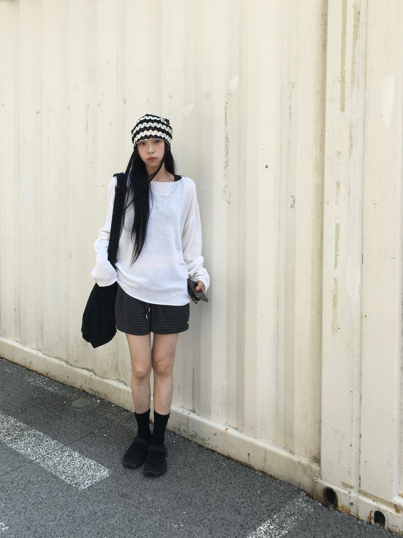 Milk Striped 3/4 Length Shorts (5c)