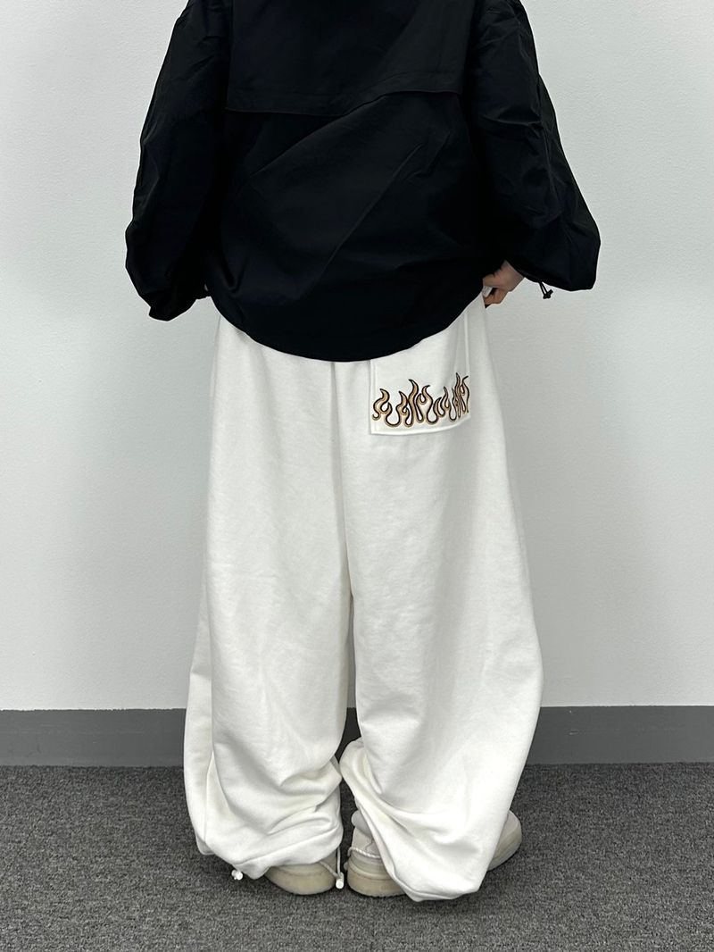 ファイアパンツ