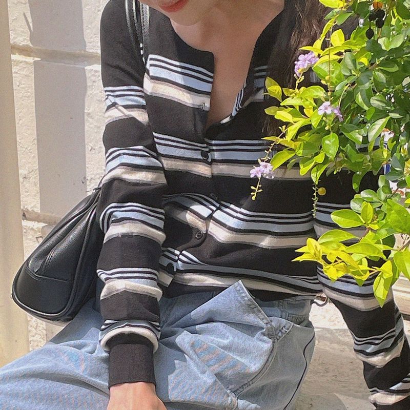 natural mind（ナチュラル マインド）の「Sainstrip knit cardigan（Tops）」