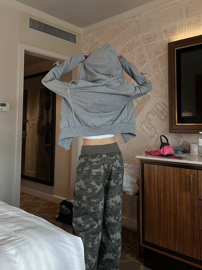 Ribbon Shirring Cropped Hood Zip-up_Gray