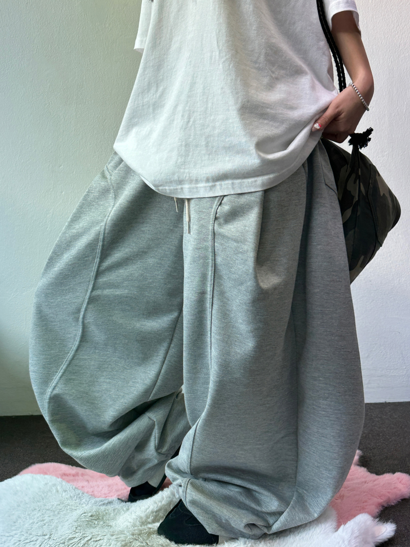 CCORTTI（コルッティ）の「KOREAN/STRING 🤍 FORMAL CAVE FRONT PLEAT COTTON STRING BALLOON PANTS 🤍🩶🤎🖤 - 5 COLORS（Pants）」