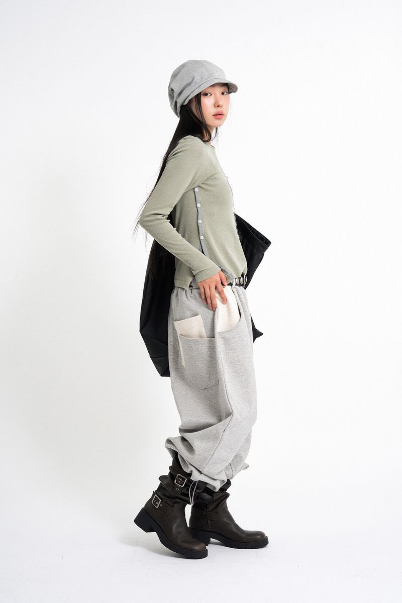 Peanut color matching pocket sweatpants