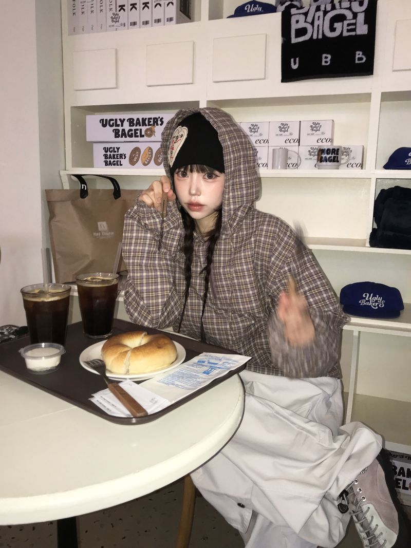 heenytsuki（ヒニツキ）の「アラタデイリービンテージアノラックチェッカードフーディー（トップス）」