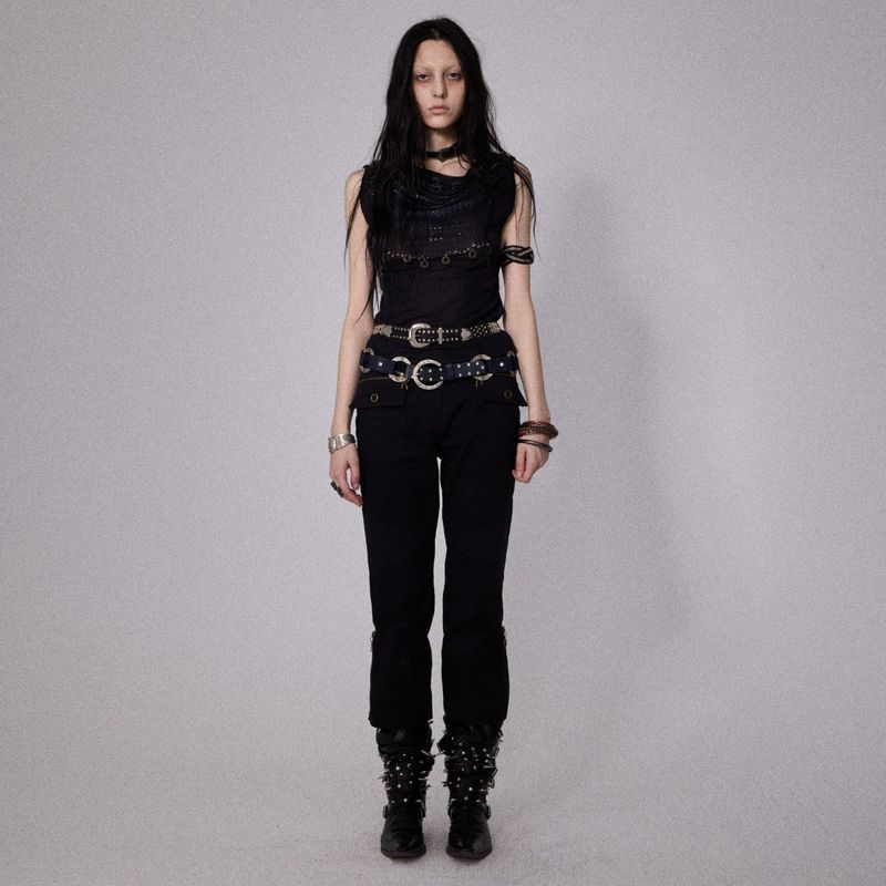 SHEISSHE/METAL ZIPPER CROPPED PANTS
