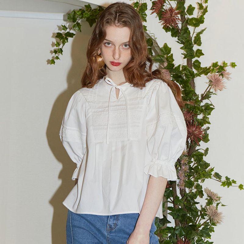 Puntuck Sailor Lace Blouse