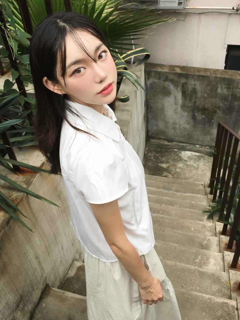Moment button collar blouse (2c)