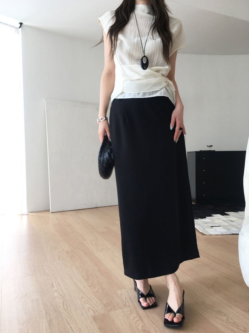 Moss wrap blouse