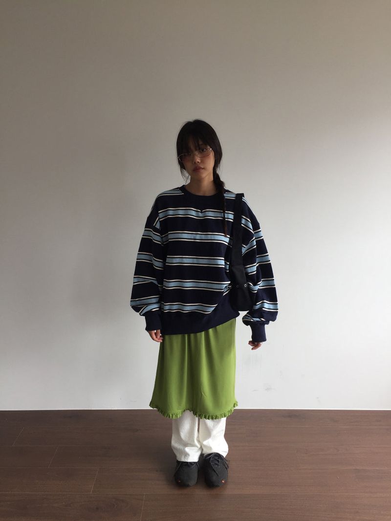 Baldwin Striped Man-to-Man (2color)