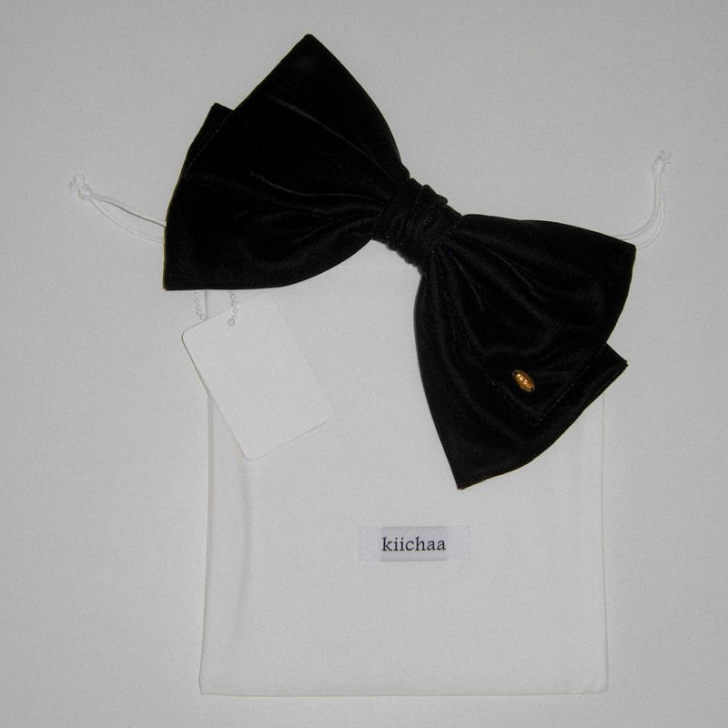 Kat Hair Clip