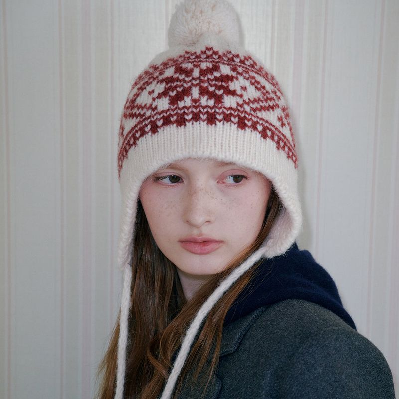 Snowflake Jacquard Earflap Beanie (Ivory)