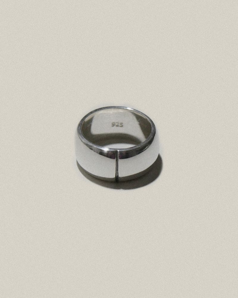 partez（パルテ）の「Line bold ring（Accessories）」