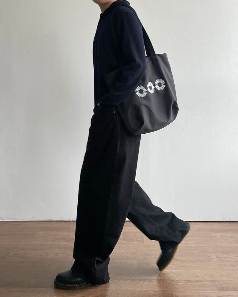 Roam Non-Fade Denim Pants