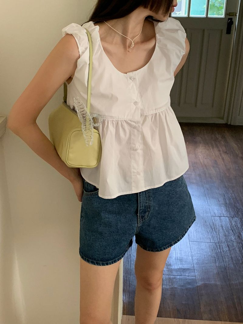 [MADE] Delrose Denim Shorts