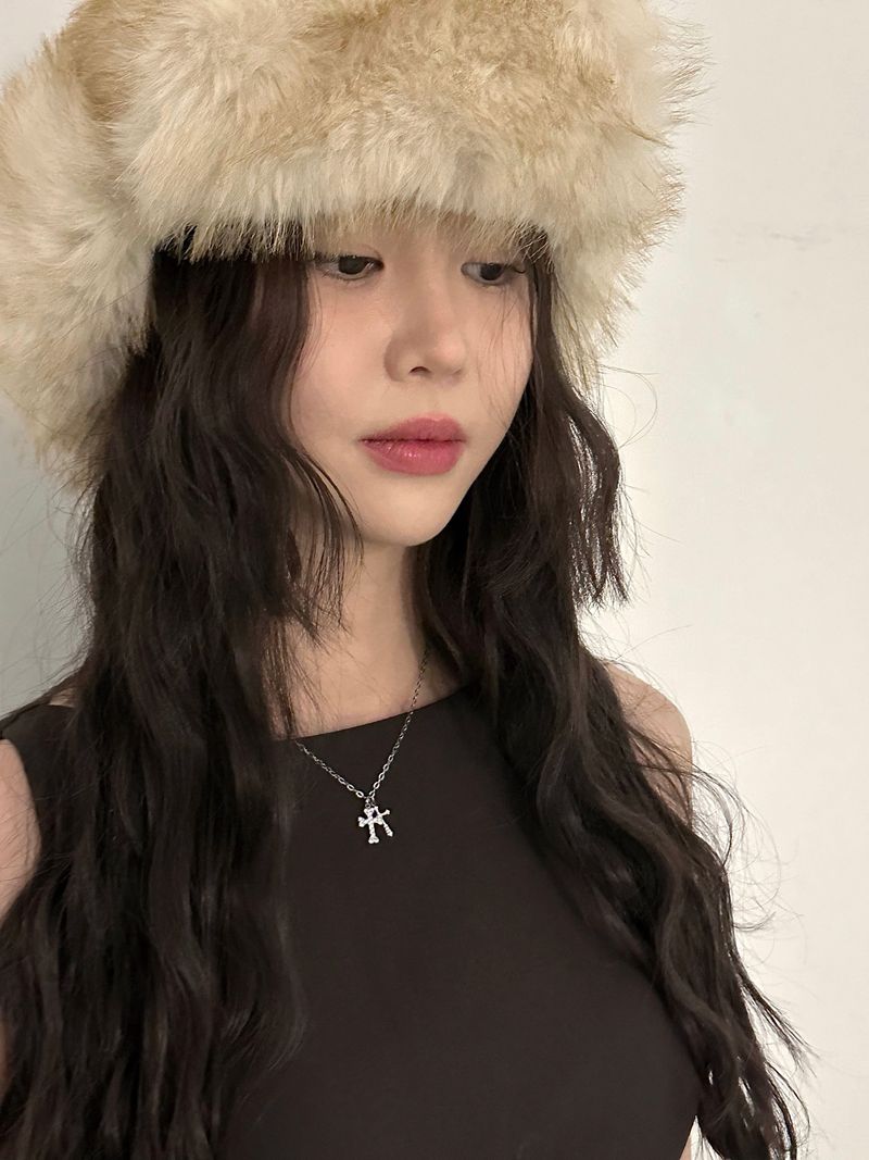 24 winter - cubic cross necklace