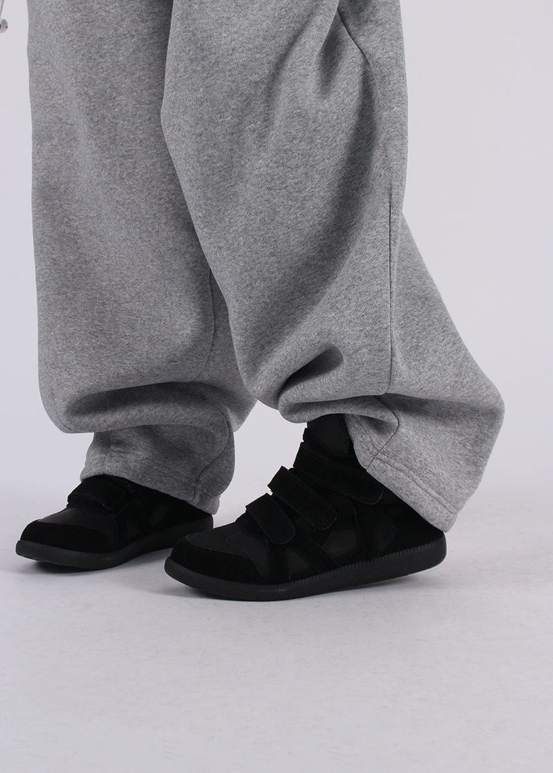 HIGH SNEAKERS