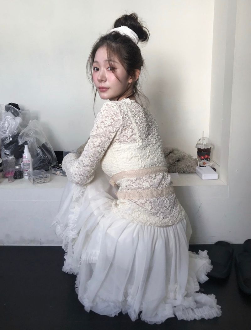 cloudemotion(クラウドエモーション)の「fog floral lace two-line top(Tops)」