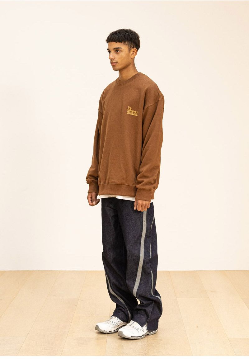 INVINCIBLE OVERSIZED SWEAT SHIRTS
