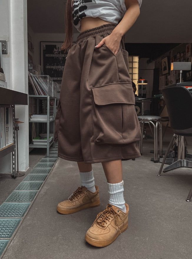 Toffee Wide Cargo Bermuda Pants