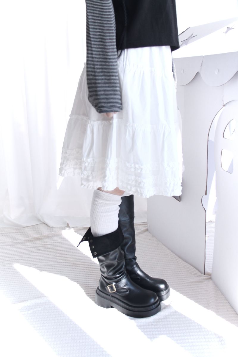 Buckle Leather Half Middle Boots