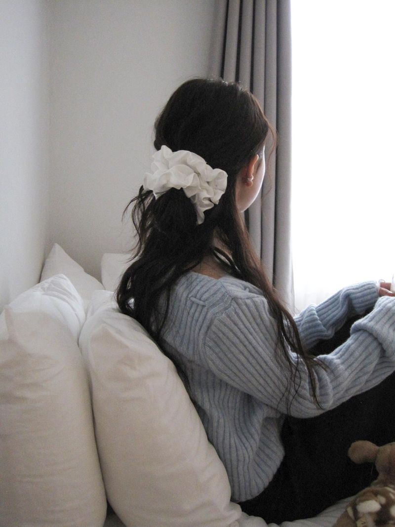 After Frill Scrunchie (White)