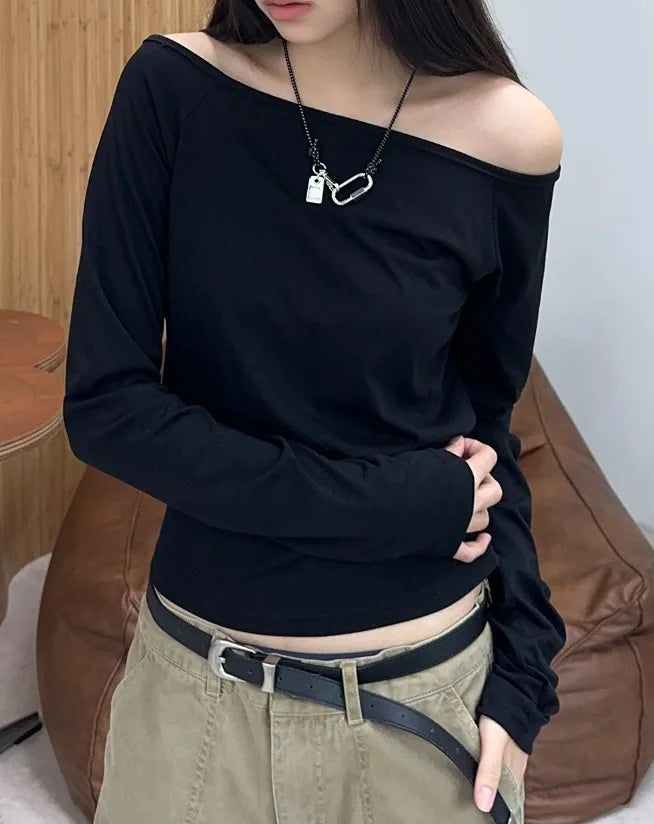 Para Off-shoulder Boat Neck Long Sleeve Tee