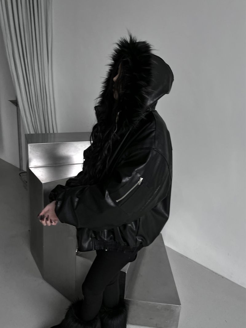 overfit fur hood leather jacket