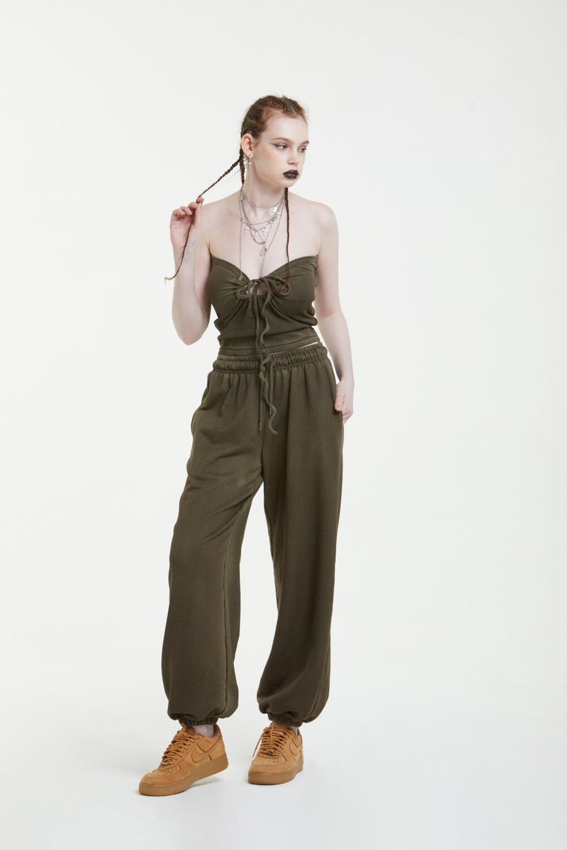 STAIN TOP