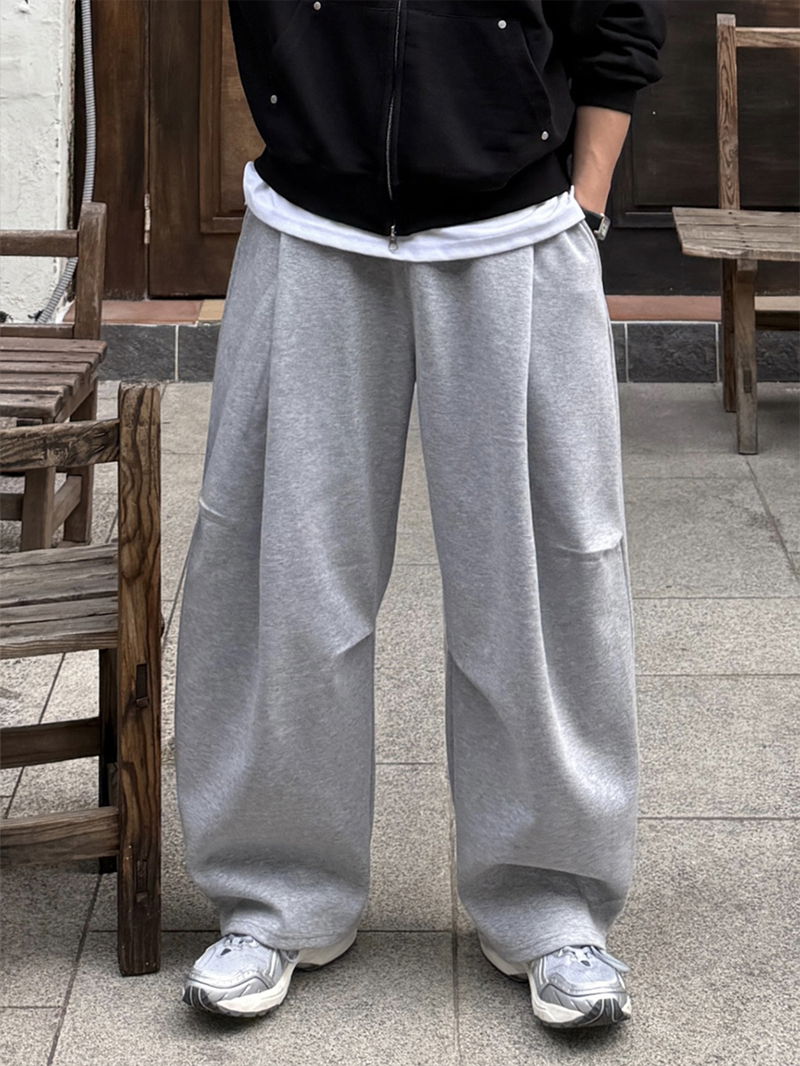 AVAND（アバンド）の「Unbalanced sweatpants（Pants）」