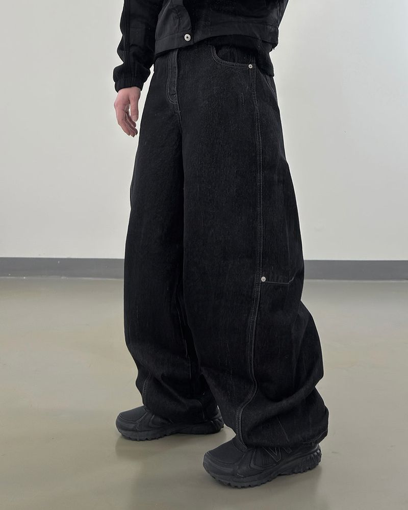 Aki Pin-Dart Non-Fade Denim