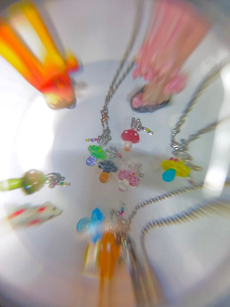 [Hearts2Hearts Juun] Trippy mushroom necklace.07 (8color)