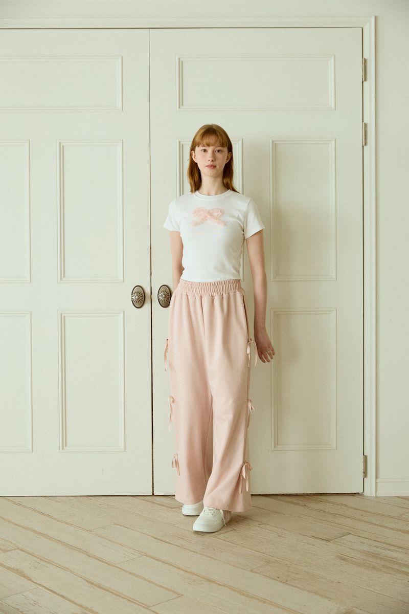 PINK PINEAPPLE（ピンクパイナップル）の「MARGARET SWEAT PANTS（Pants）」
