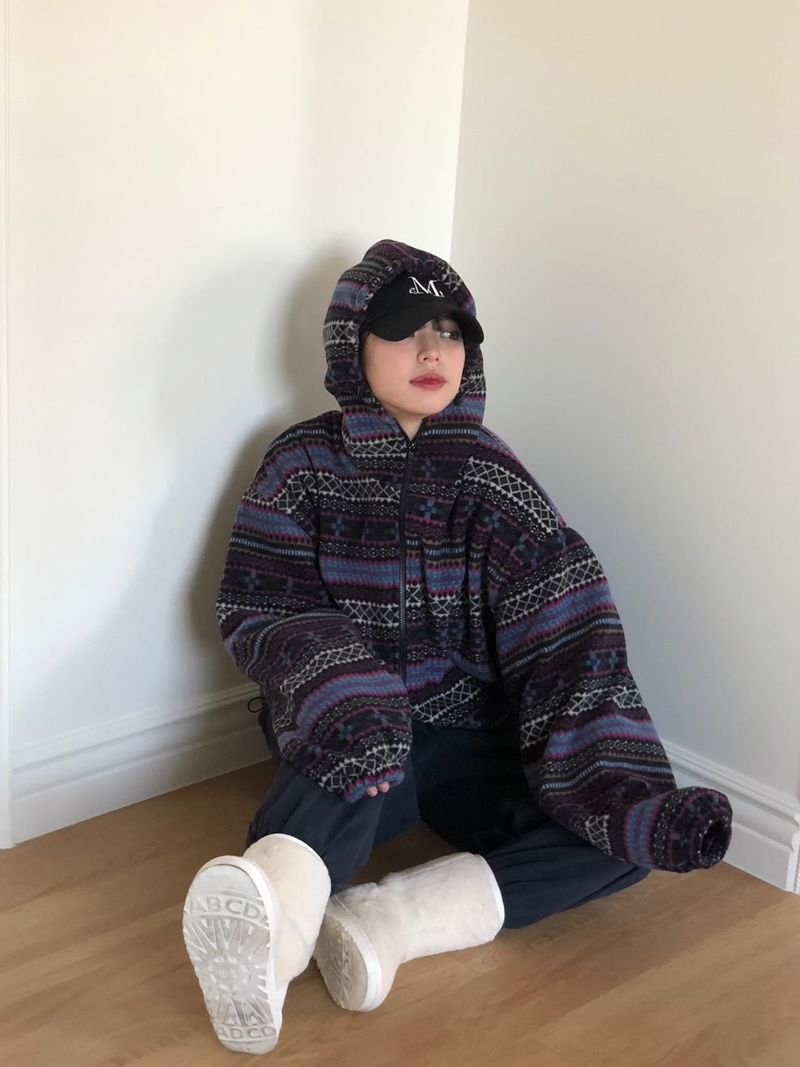 Euclid pattern hood zip up